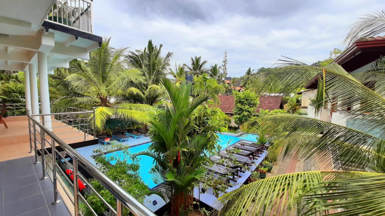 The Lodge Unawatuna Exterior photo